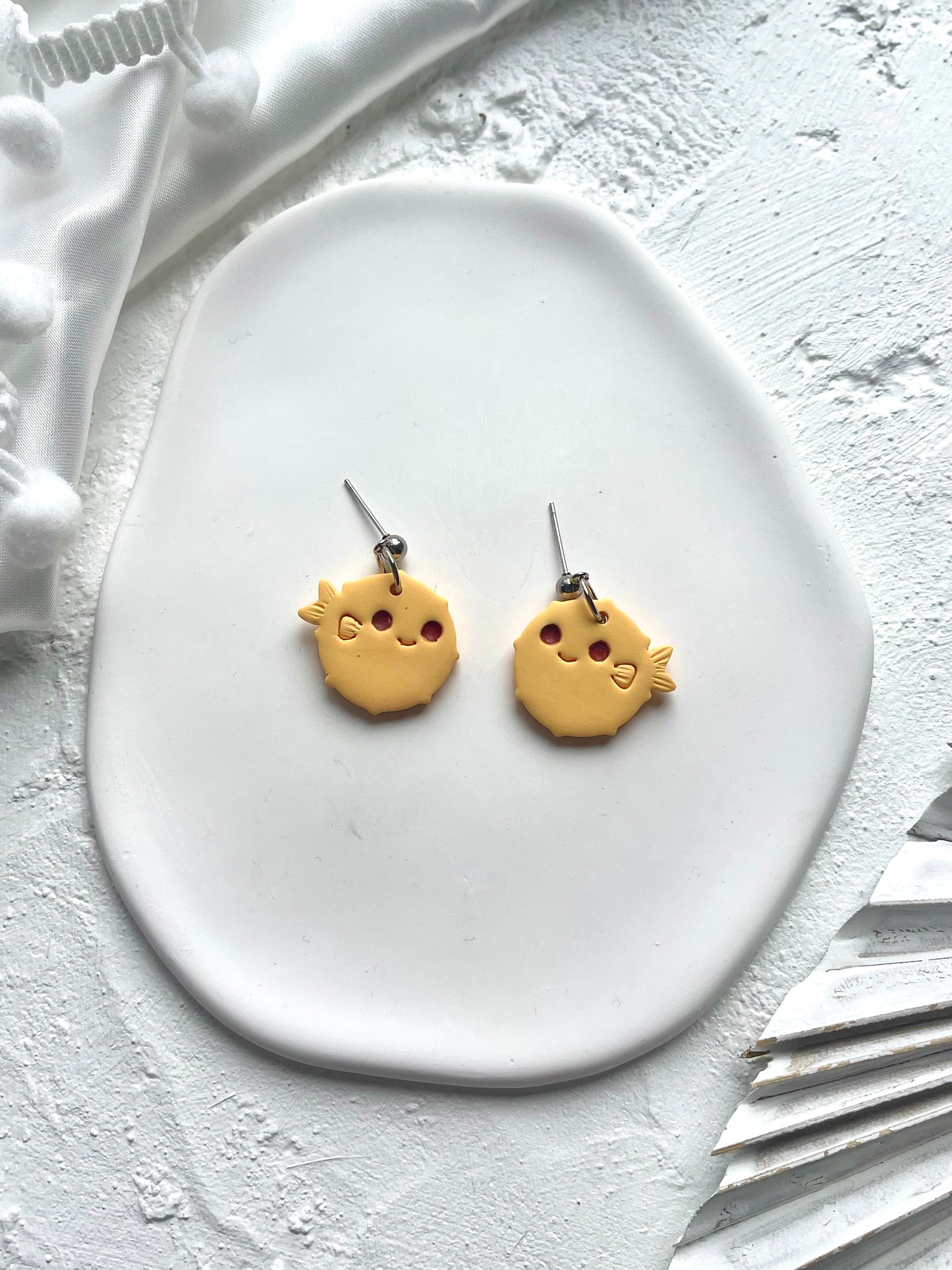 'Pufferfish' Dangle
