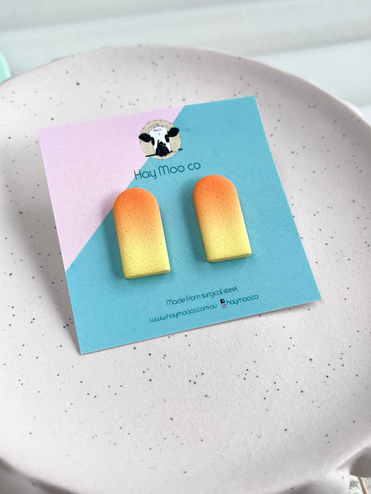 'Ombre Orange' Arch Stud