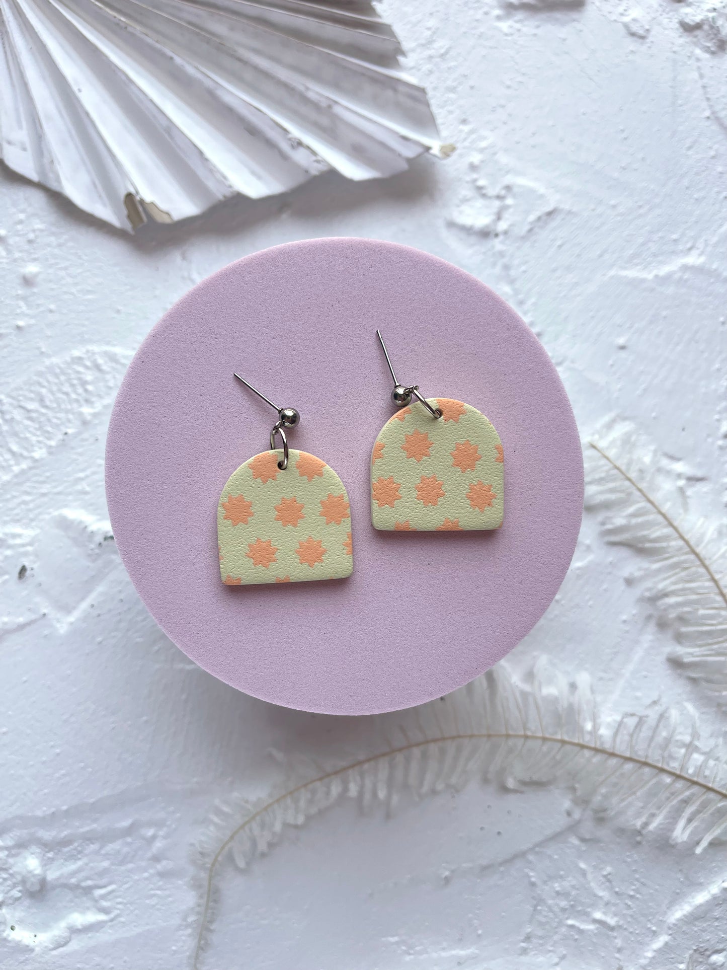 'Sun Twinkle' Arch Dangle