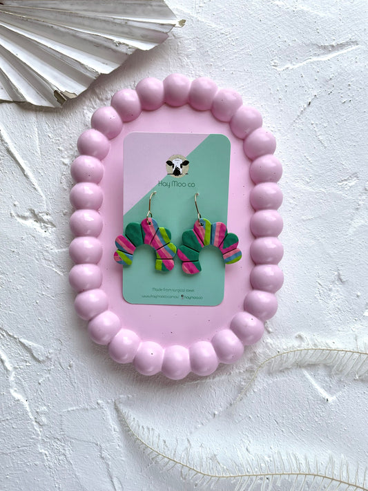 'Aqua Bloom' Scalloped Arch Dangle