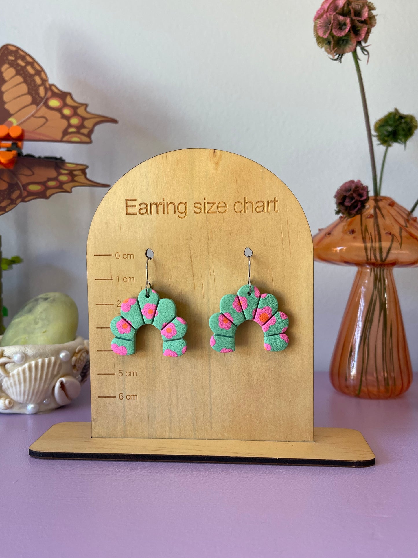 'Pink Petals' Scalloped Arch Dangle
