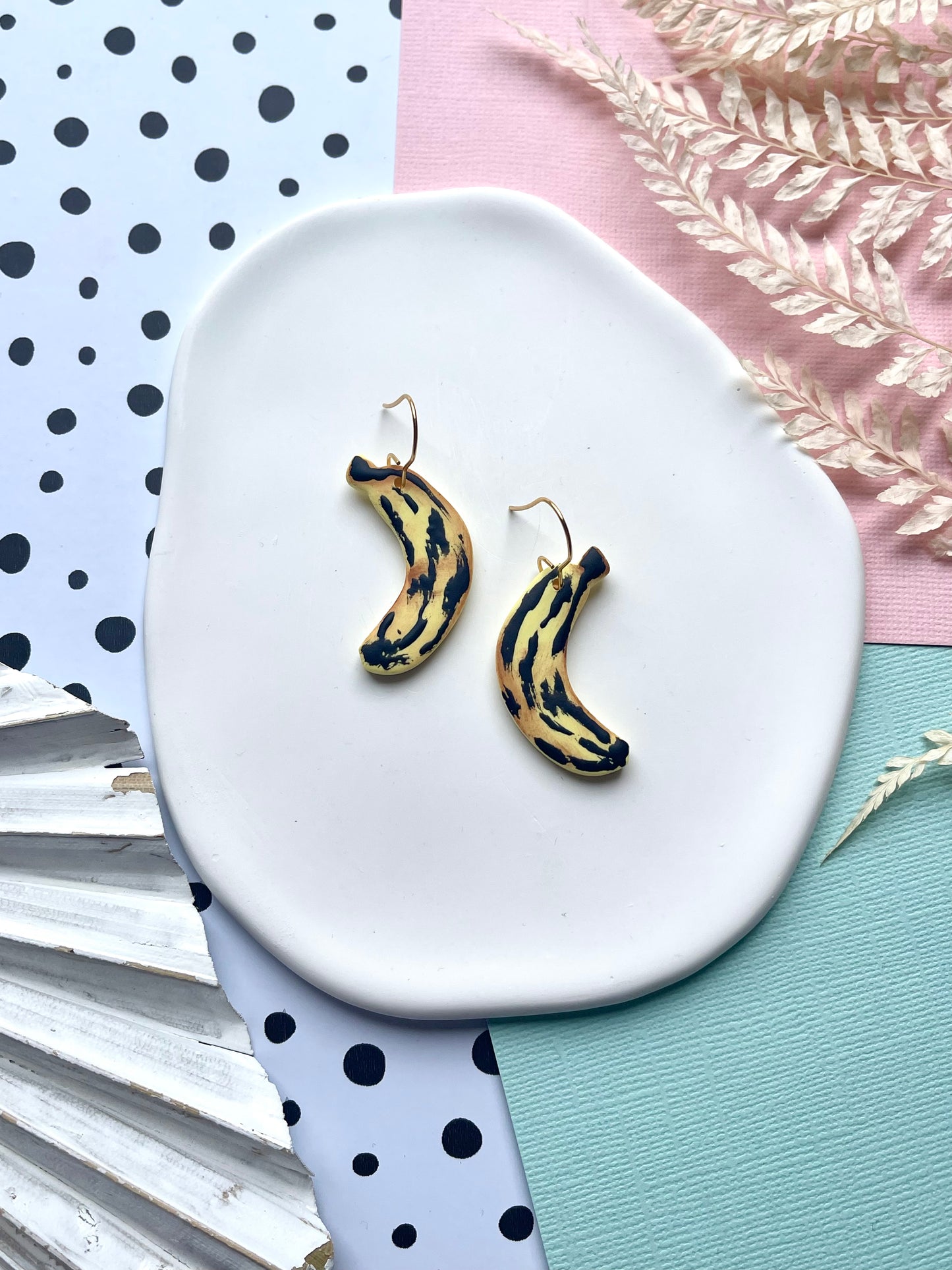 'Banana' Dangles