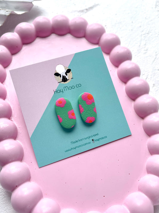 'Pink Petals' Oval Stud