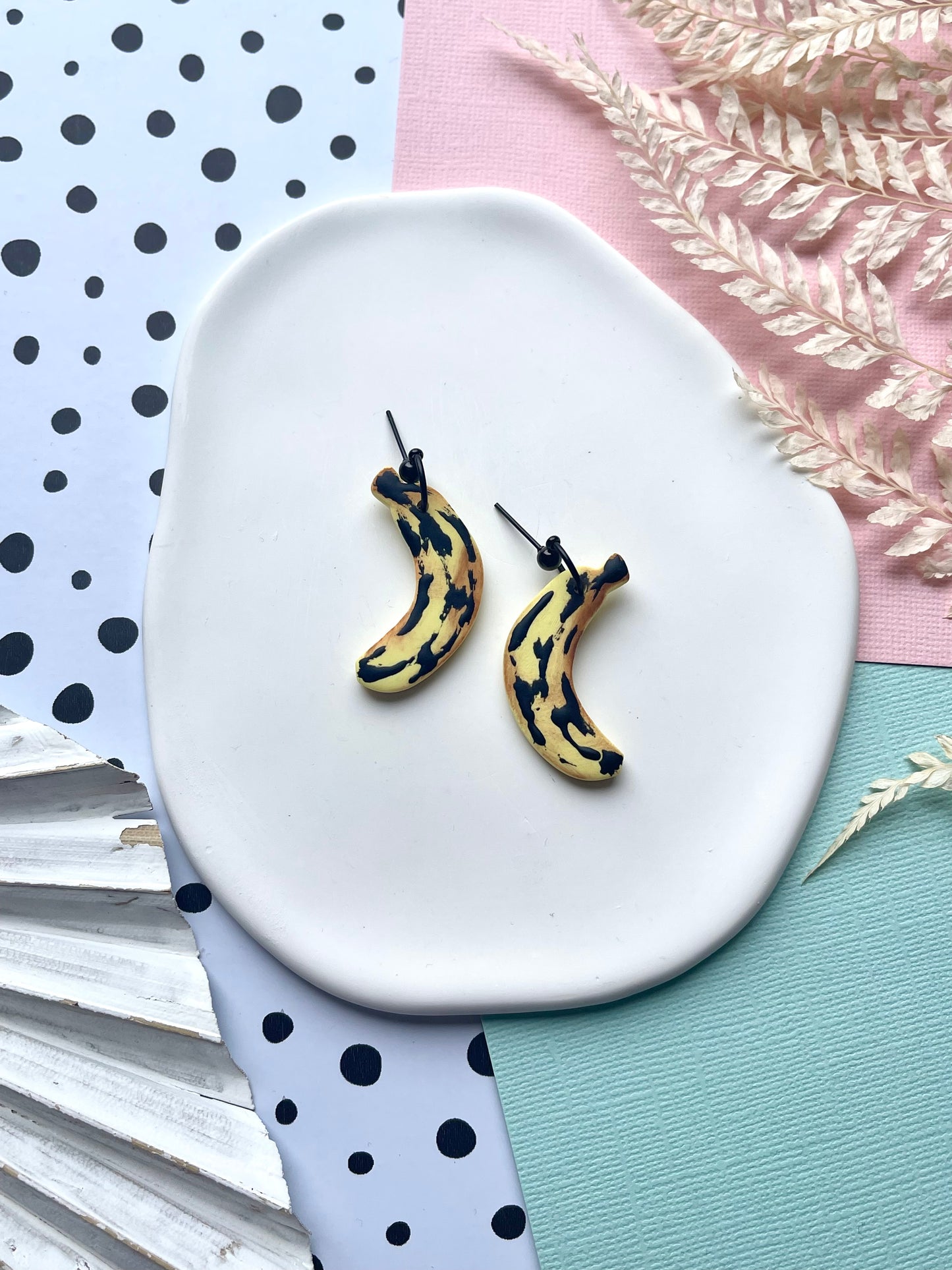 'Banana' Dangles