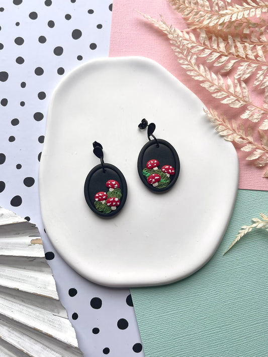 'Mini Mushy' Mushroom Frame Dangles