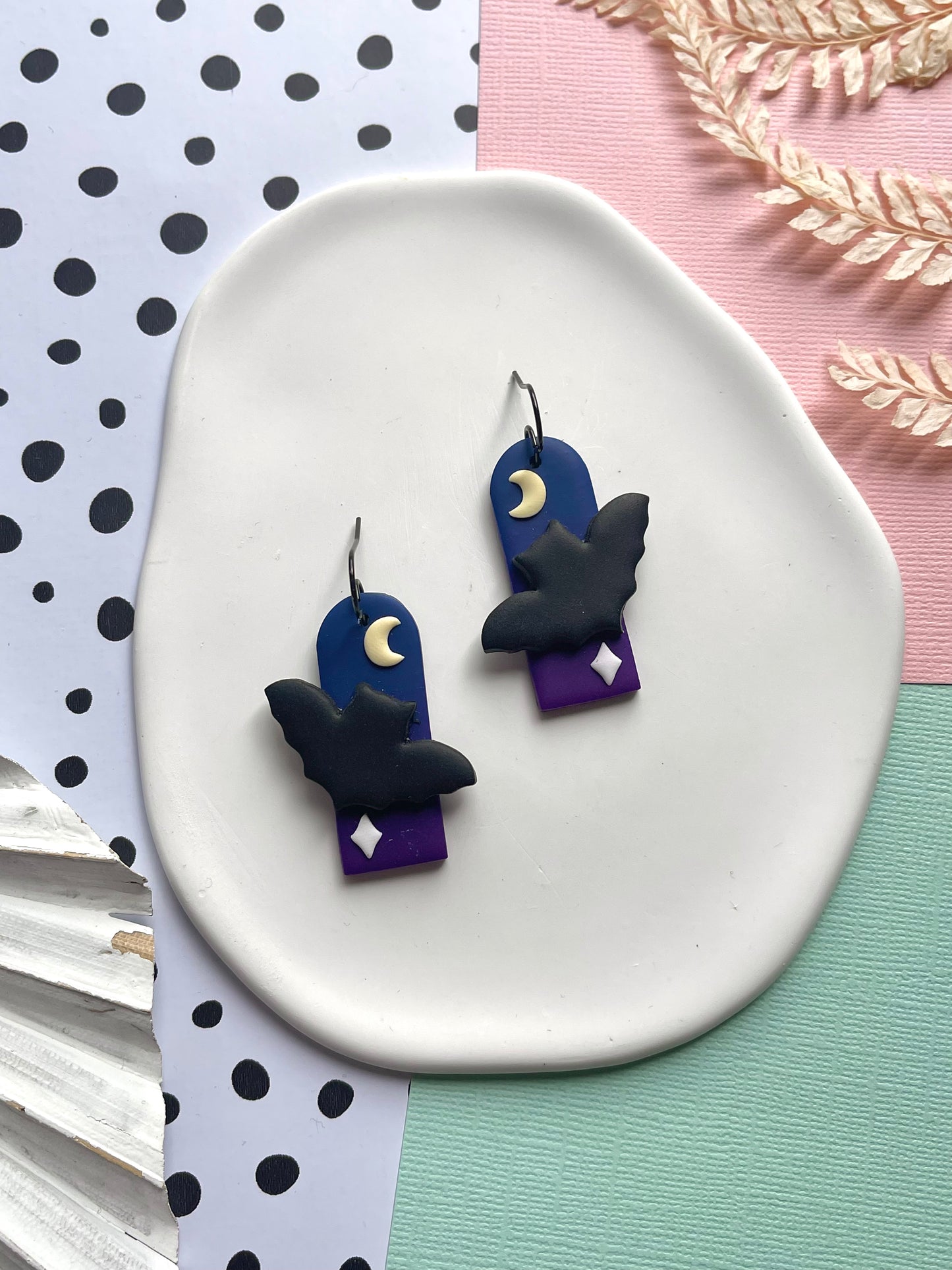 'Witchy' Night Bat Long Arch Dangle