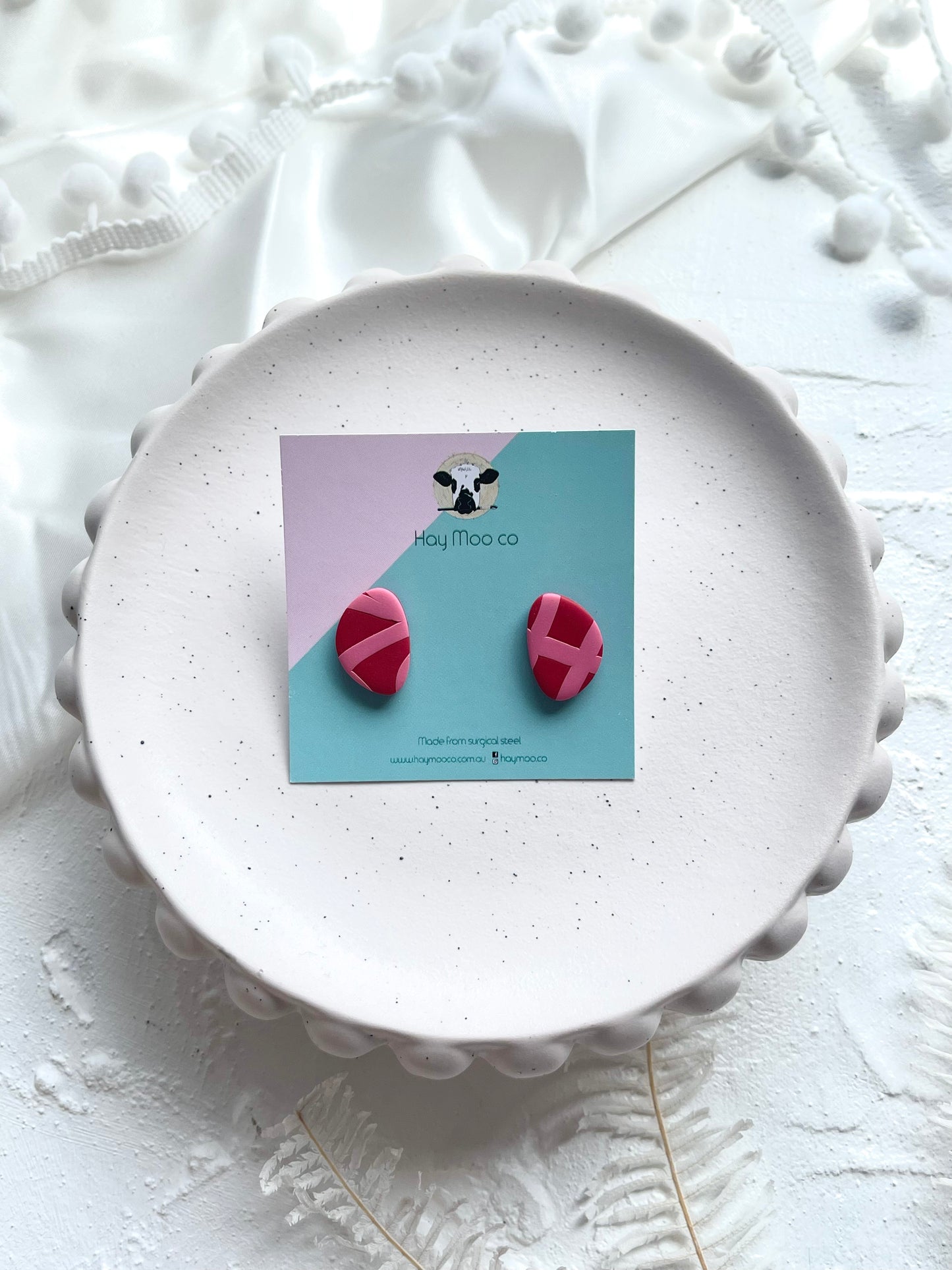 *CLIP ON* Pink Stripe Pebble Stud