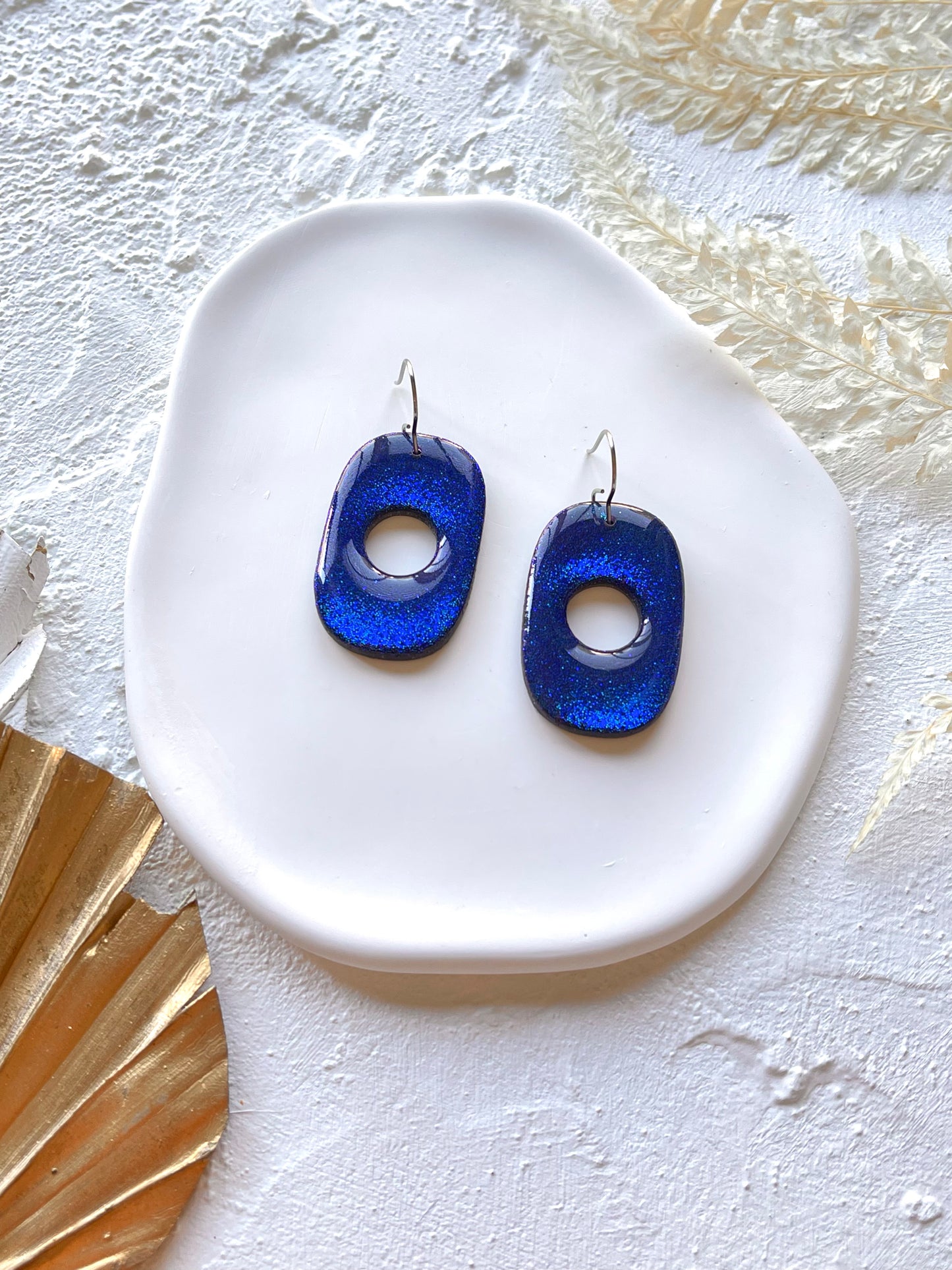 'Glitter' Hollow Oval Dangles