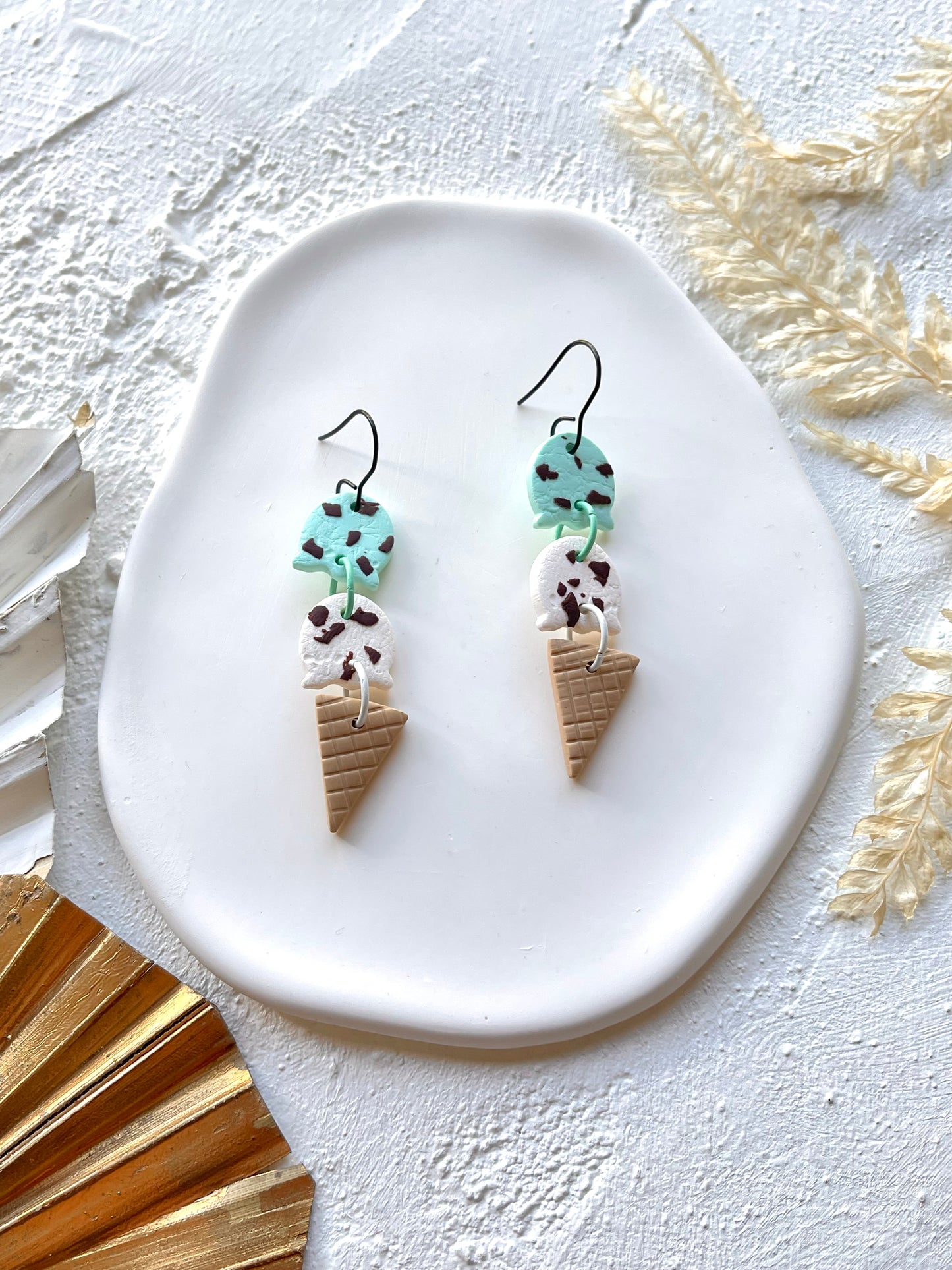 'Double Scoop Ice Cream' Dangles