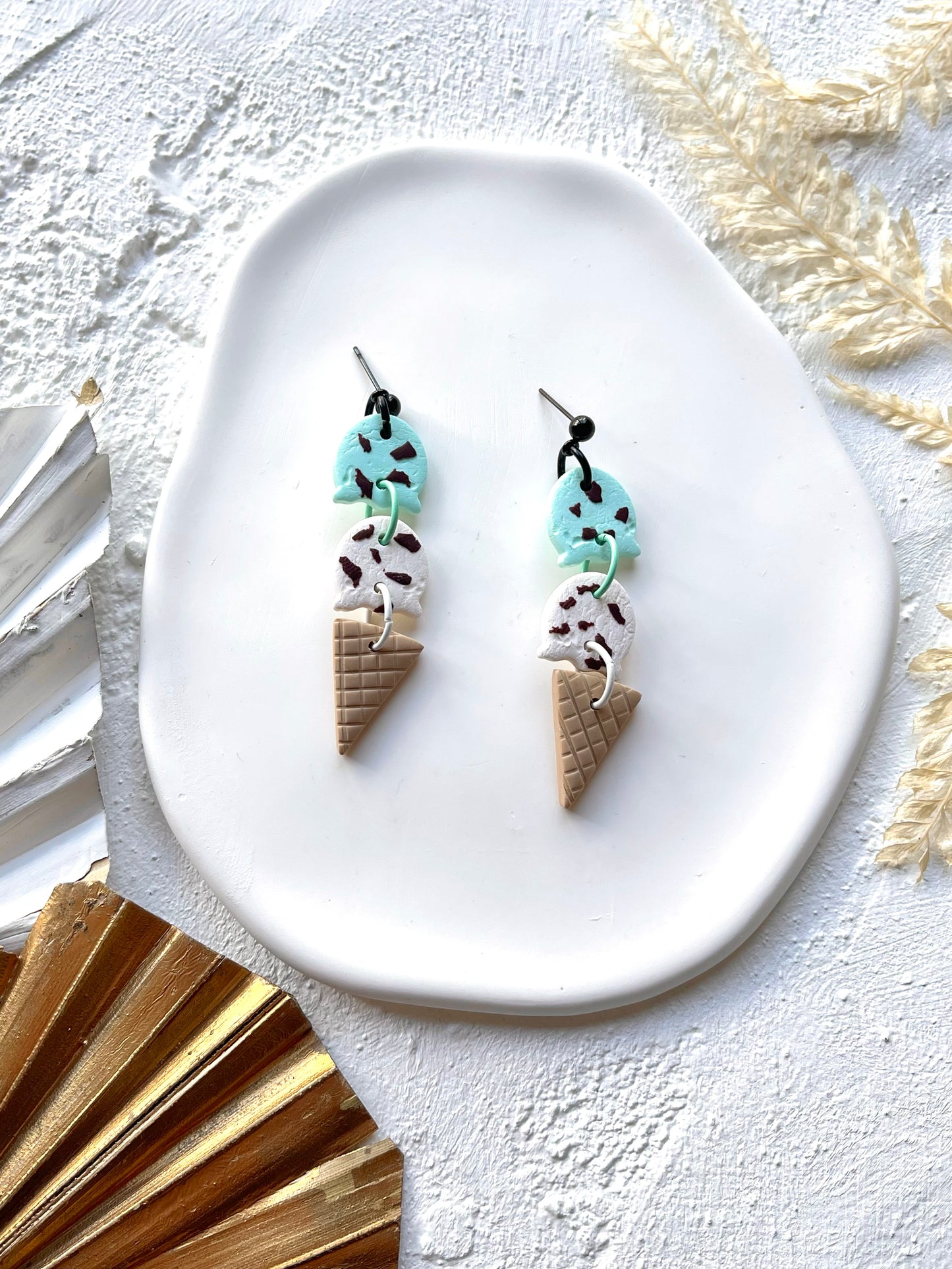 'Double Scoop Ice Cream' Dangles