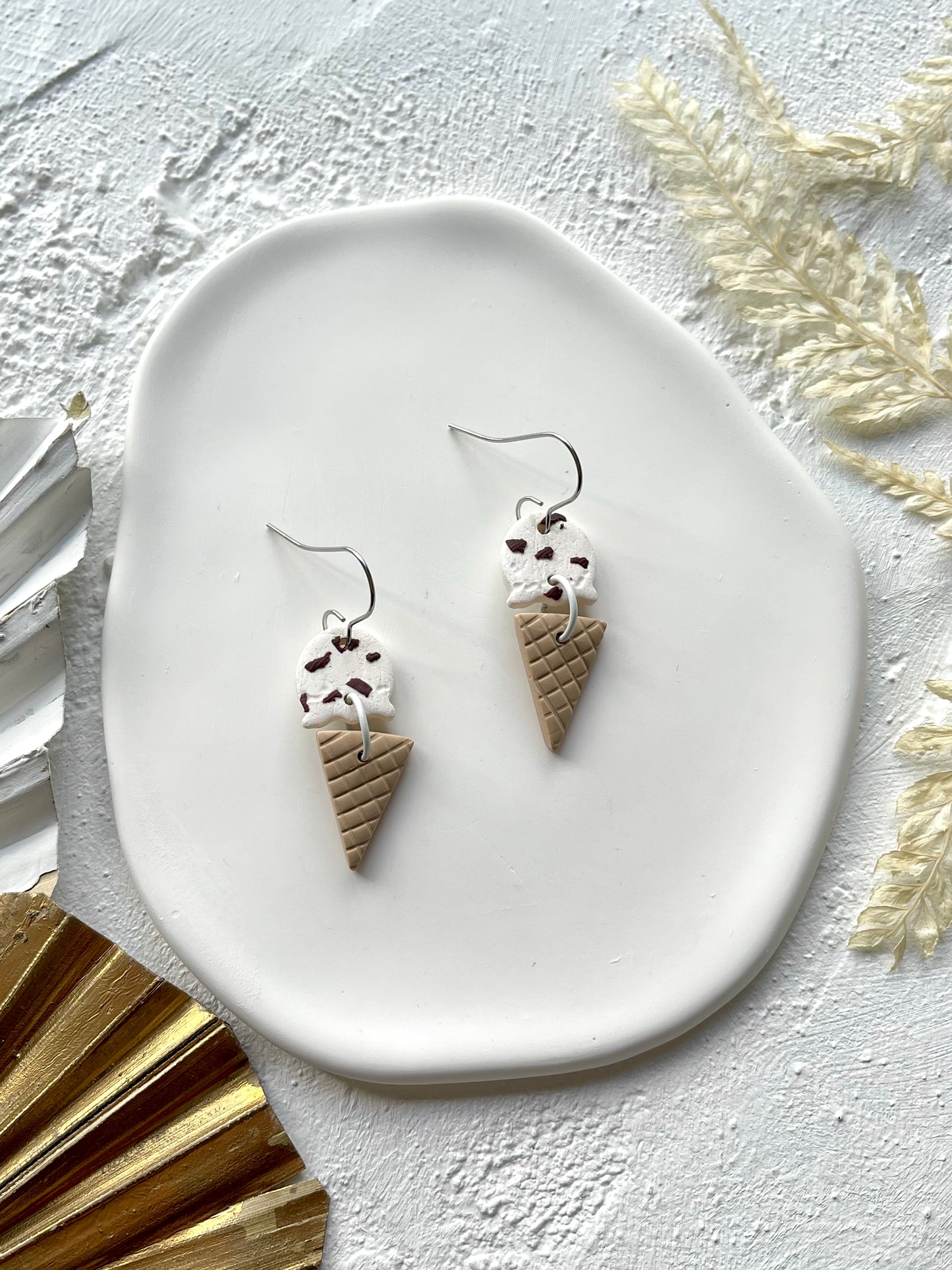 'Vanilla Choc Chip Ice Cream' Dangles