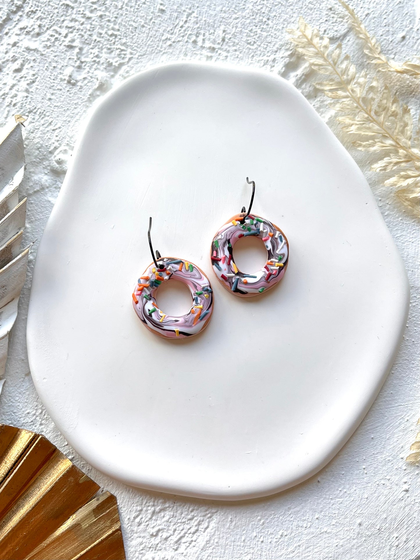 'Neapolitan Donut' Dangles
