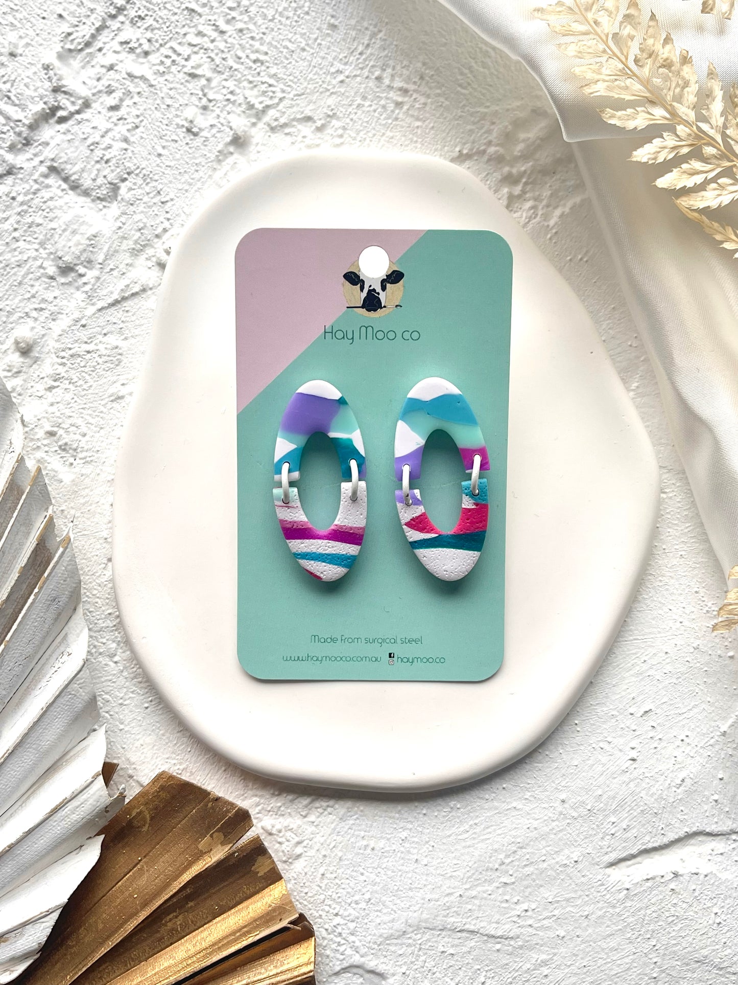 'Bubblegum' Capsule Dangle