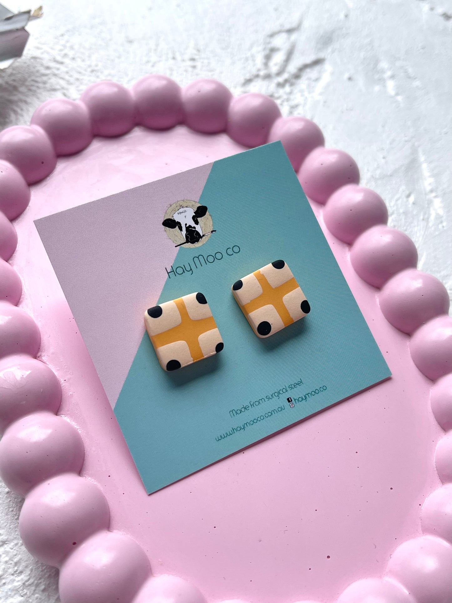 'Honey Pop' Square Stud