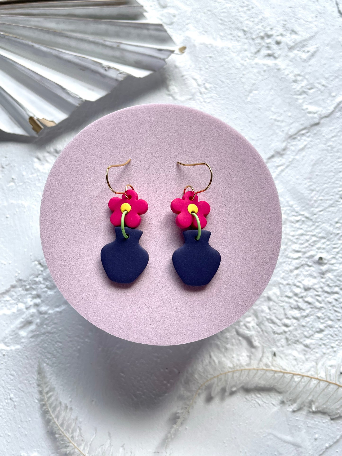 'Flower & Vase' Dangle