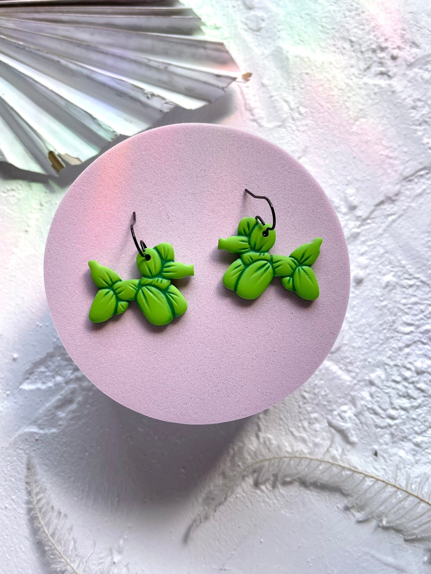 'Balloon Dog' Green Dangle