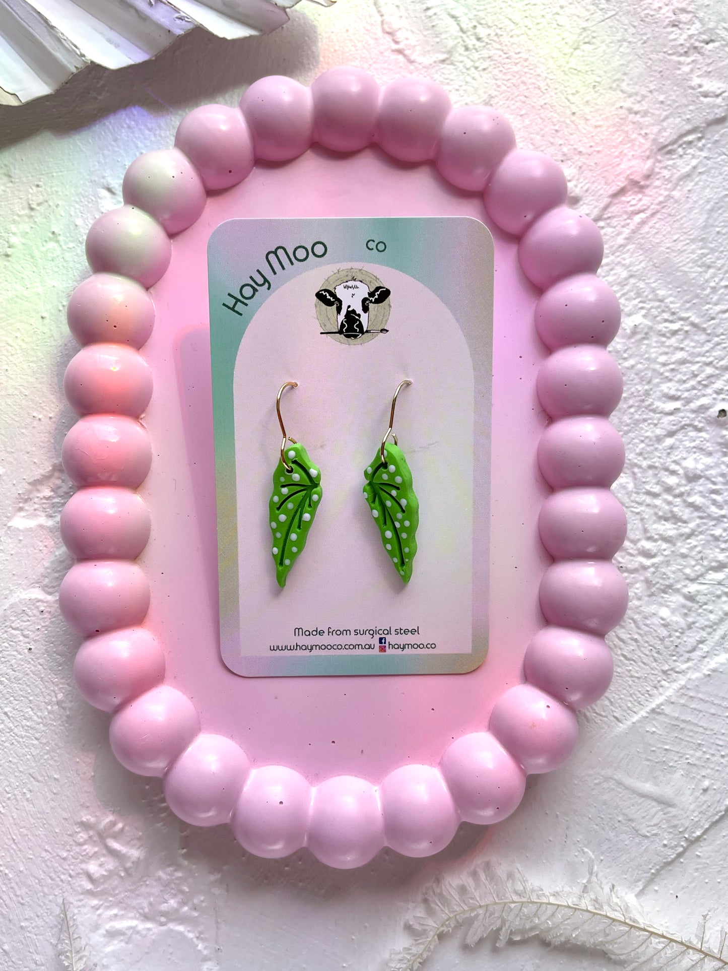 'Begonia' Dangle
