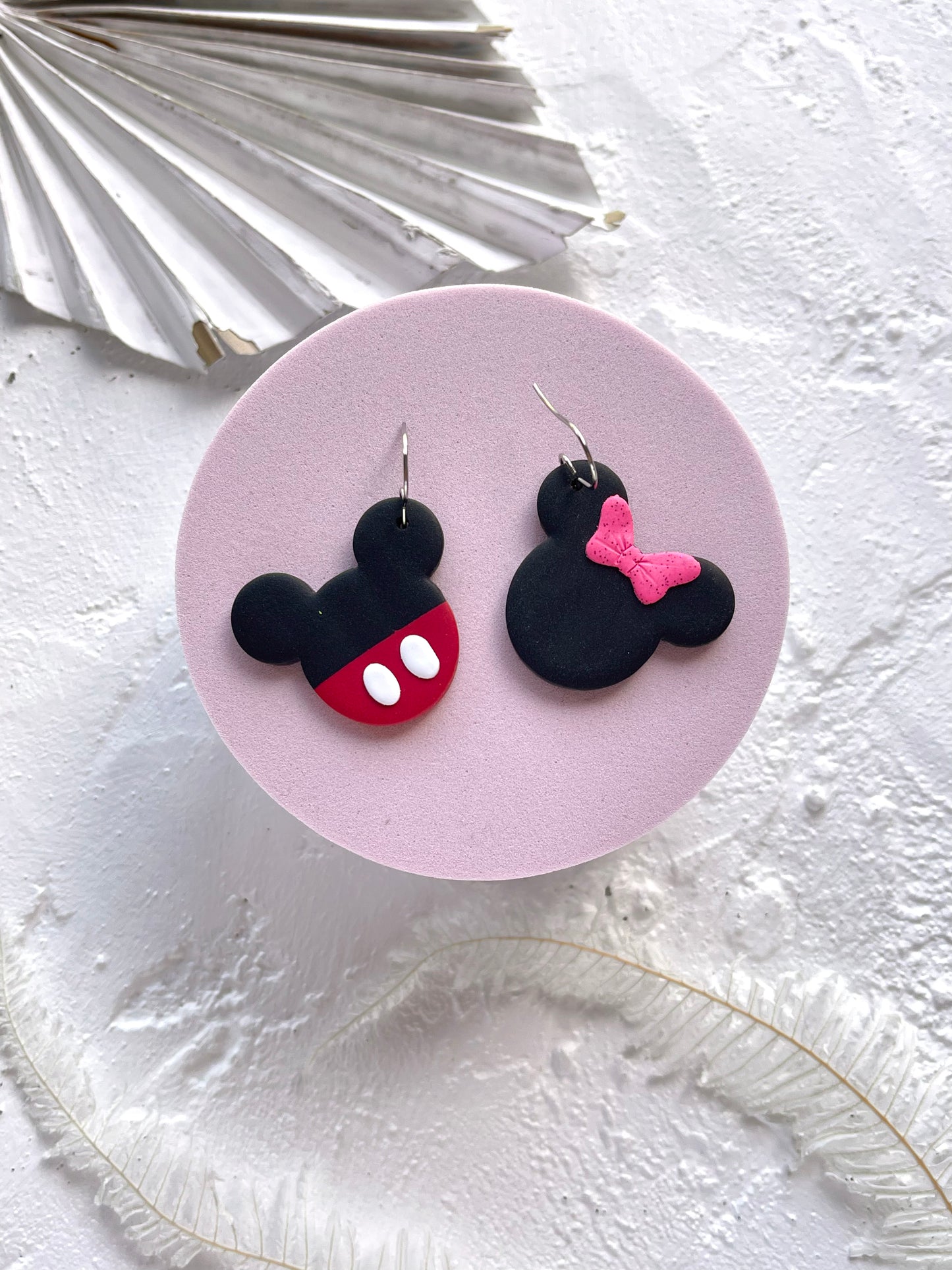 'Mickey & Minnie' Dangle