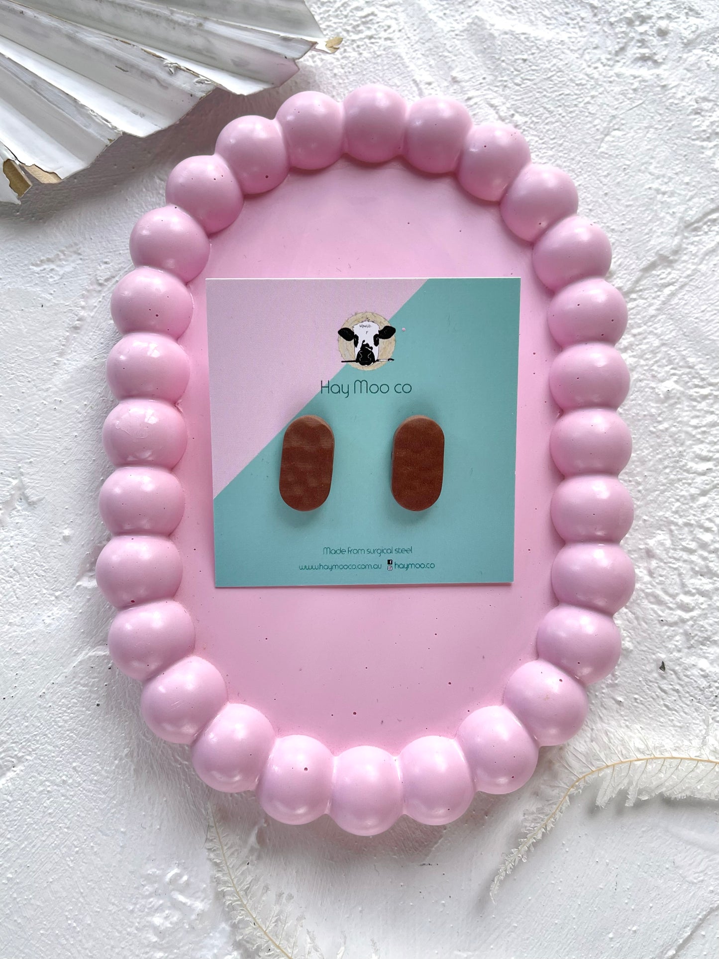 'Brown' Oval Stud