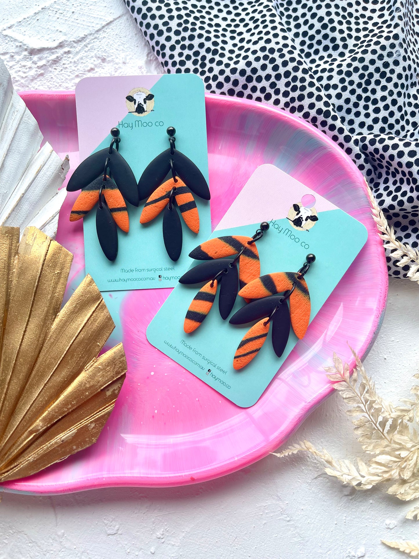 'Tiger' Tiered Dangle