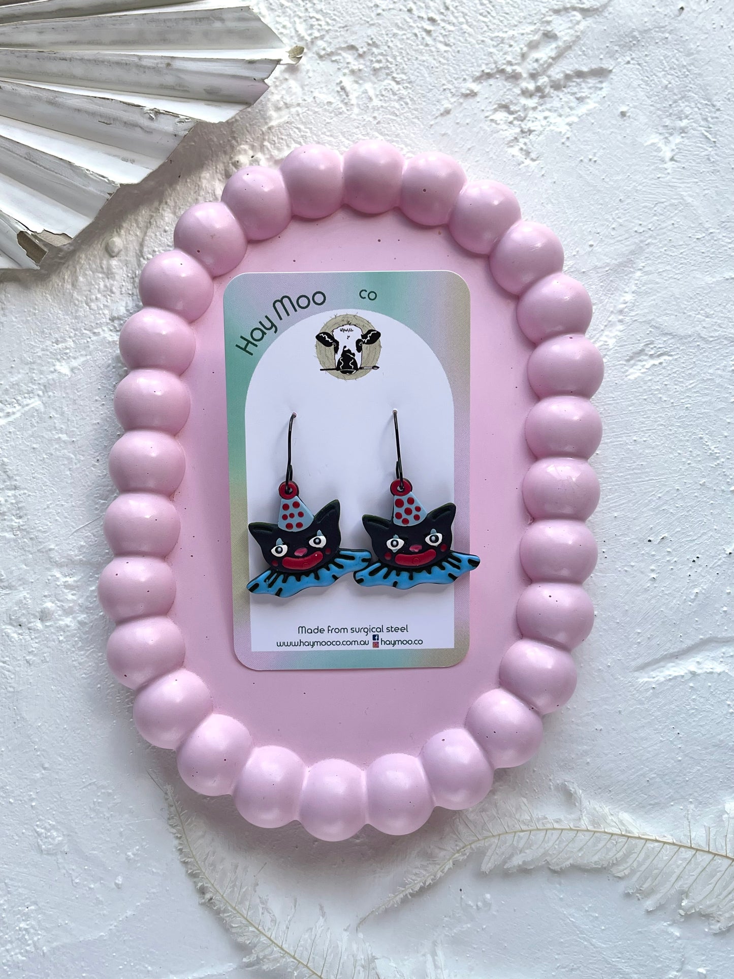 'Clown Cat' Dangle