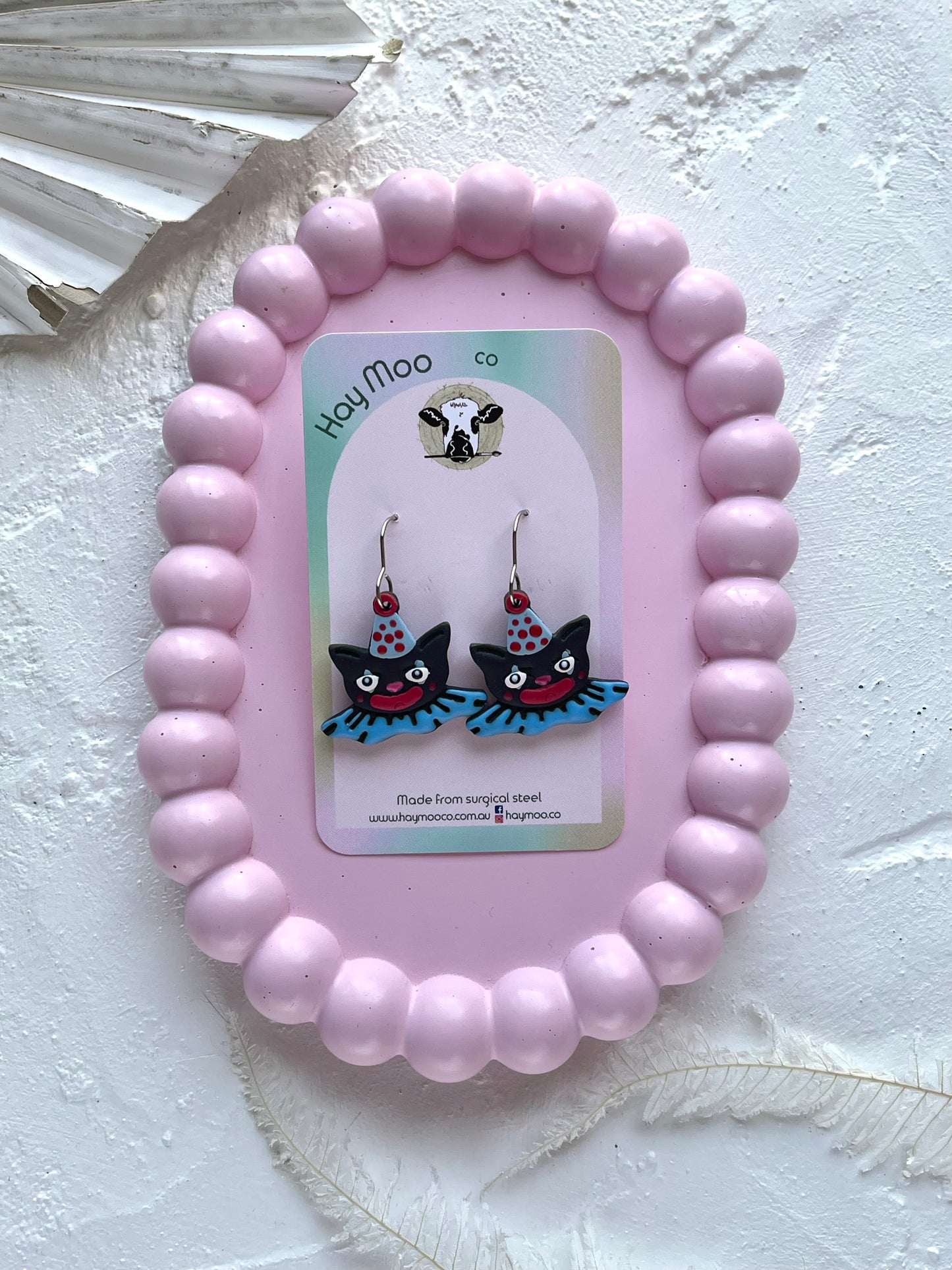'Clown Cat' Dangle