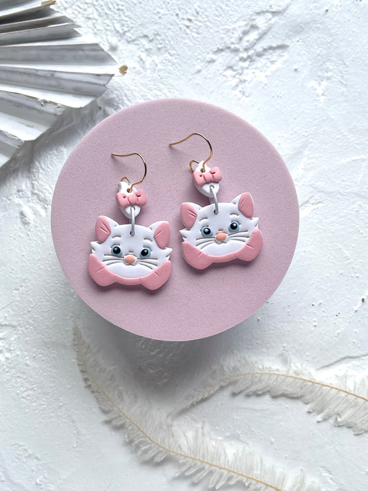 'Marie Aristocat' Dangle