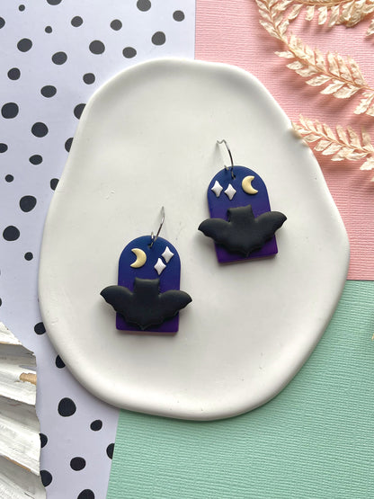 'Witchy' Night Bat Arch Dangle
