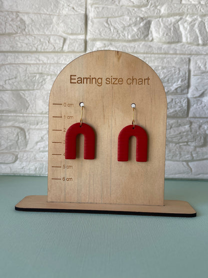 'Basic Staple' Red Stripe Arch Dangle