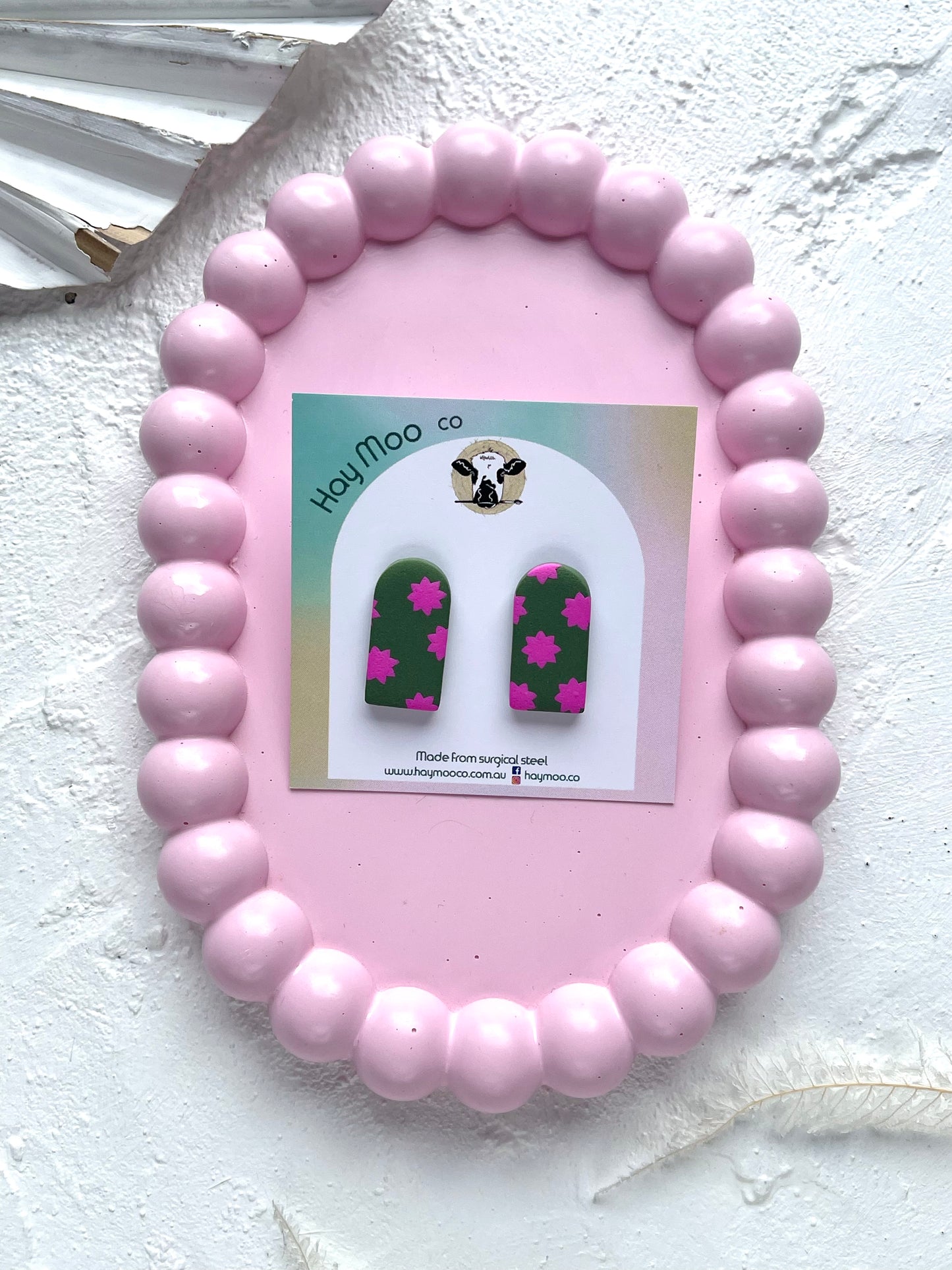 'Star Fern' arch stud