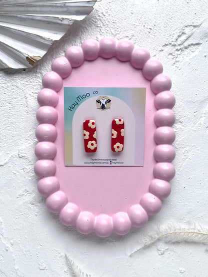 'Ivory Rose' Rectangle Stud