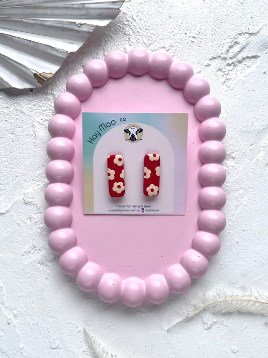 'Ivory Rose' Rectangle Stud