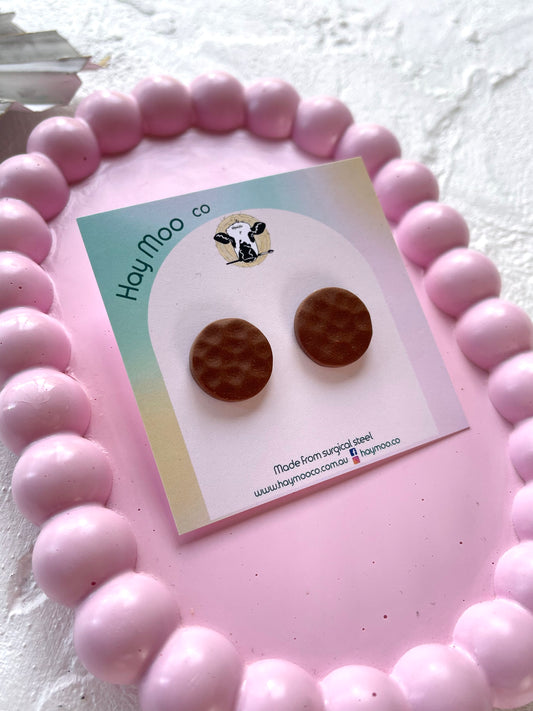 'Brown' Circle Stud
