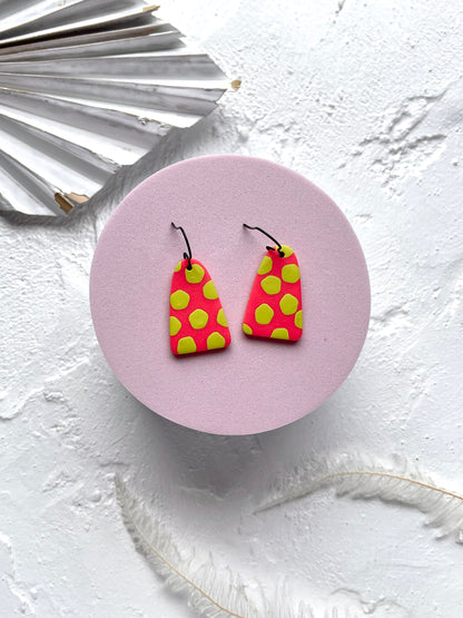 'Lime Burst' Arch Dangle