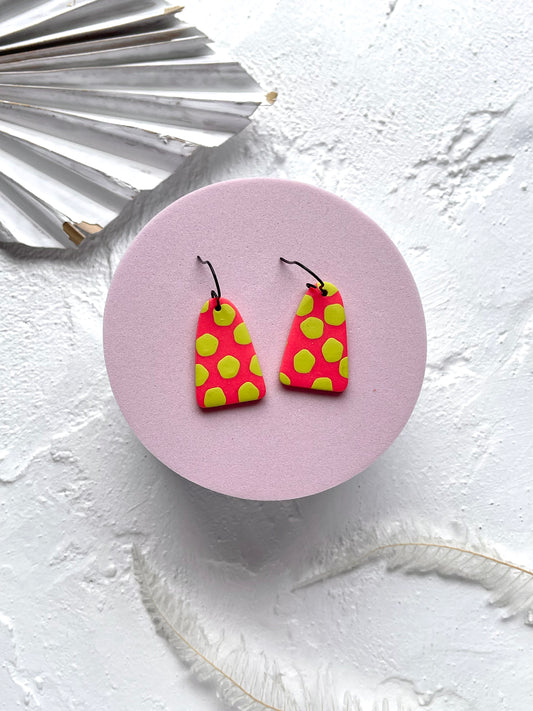 'Lime Burst' Arch Dangle