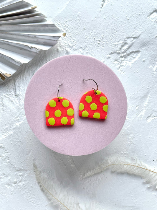 'Lime Burst' Short Arch Dangle