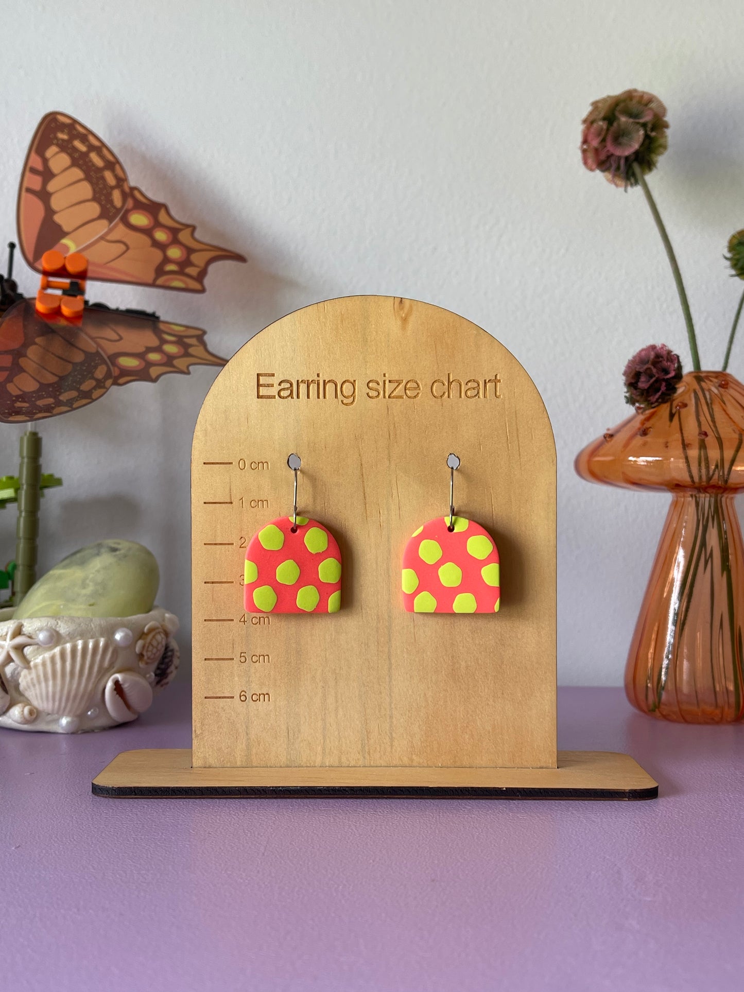 'Lime Burst' Short Arch Dangle