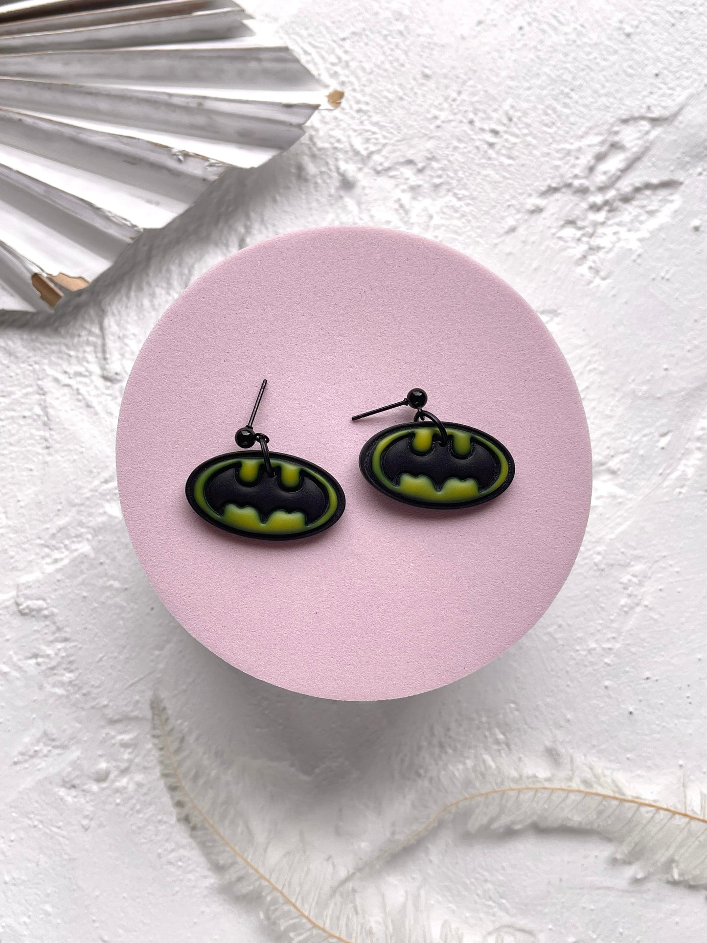 'Batman' Dangle