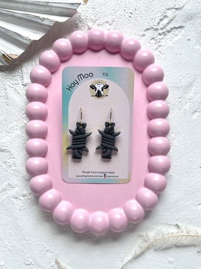 'Barbed Wire' Dangle