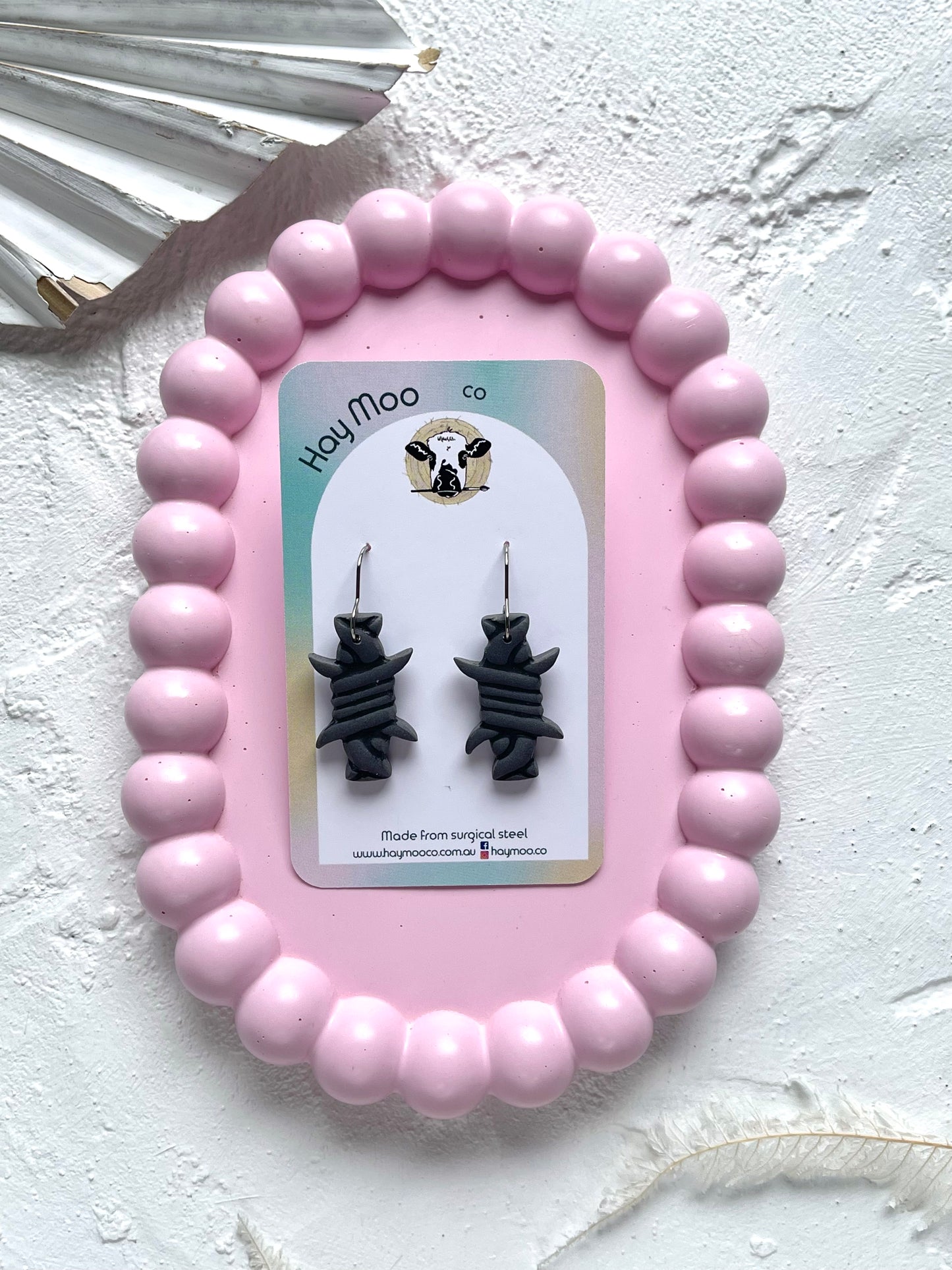 'Barbed Wire' Dangle