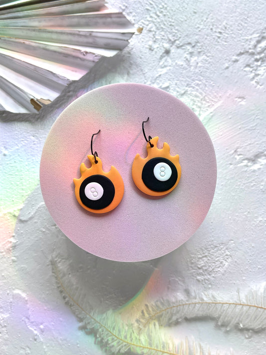 '8 Ball Flame' Dangle