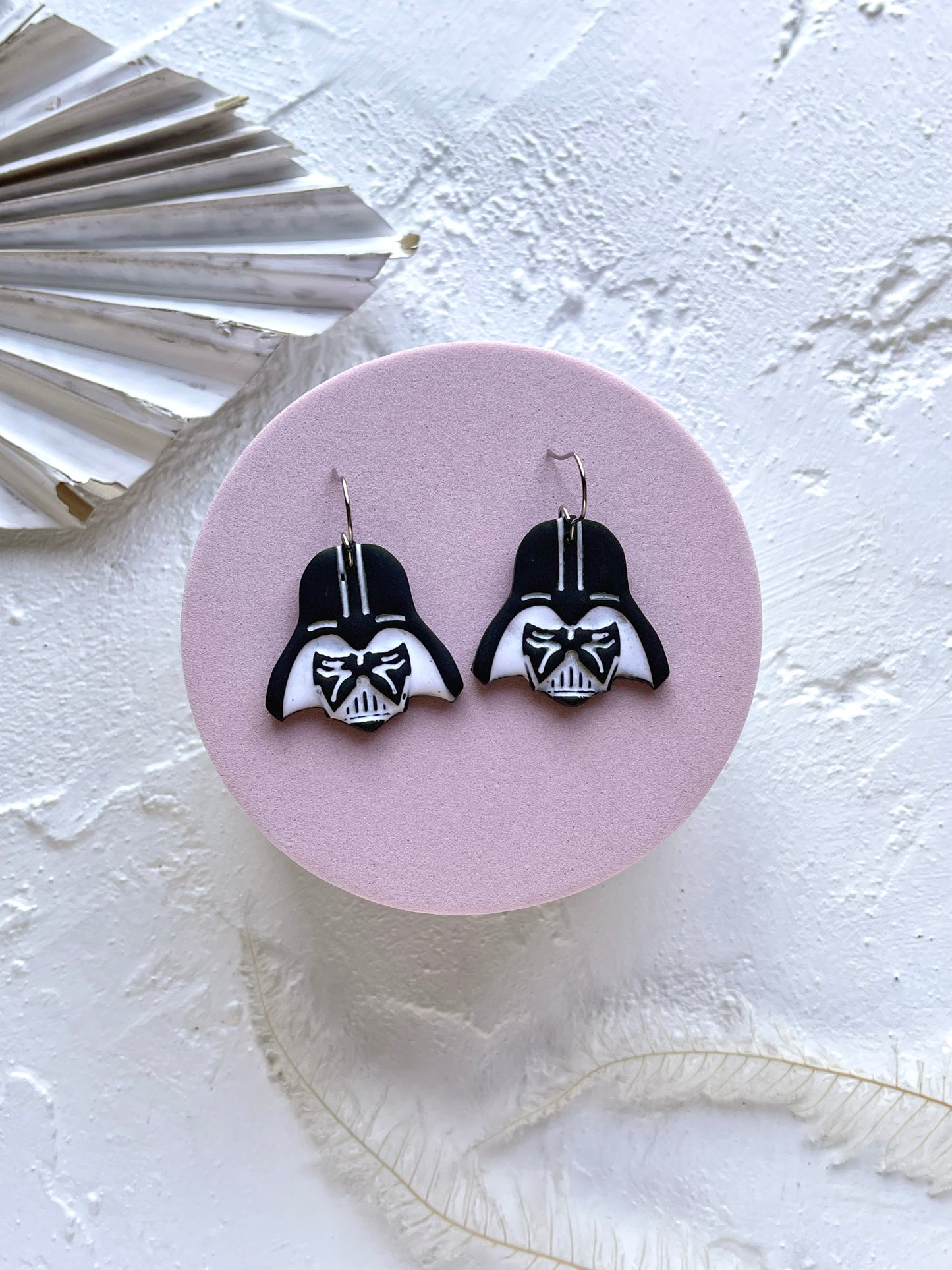 'Darth Vader' Dangle