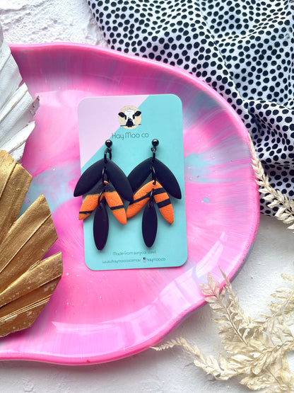 'Tiger' Tiered Dangle