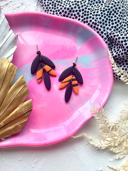 'Tiger' Tiered Dangle