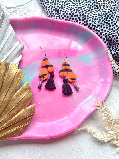 'Tiger' Organic Arch Tassel Dangle